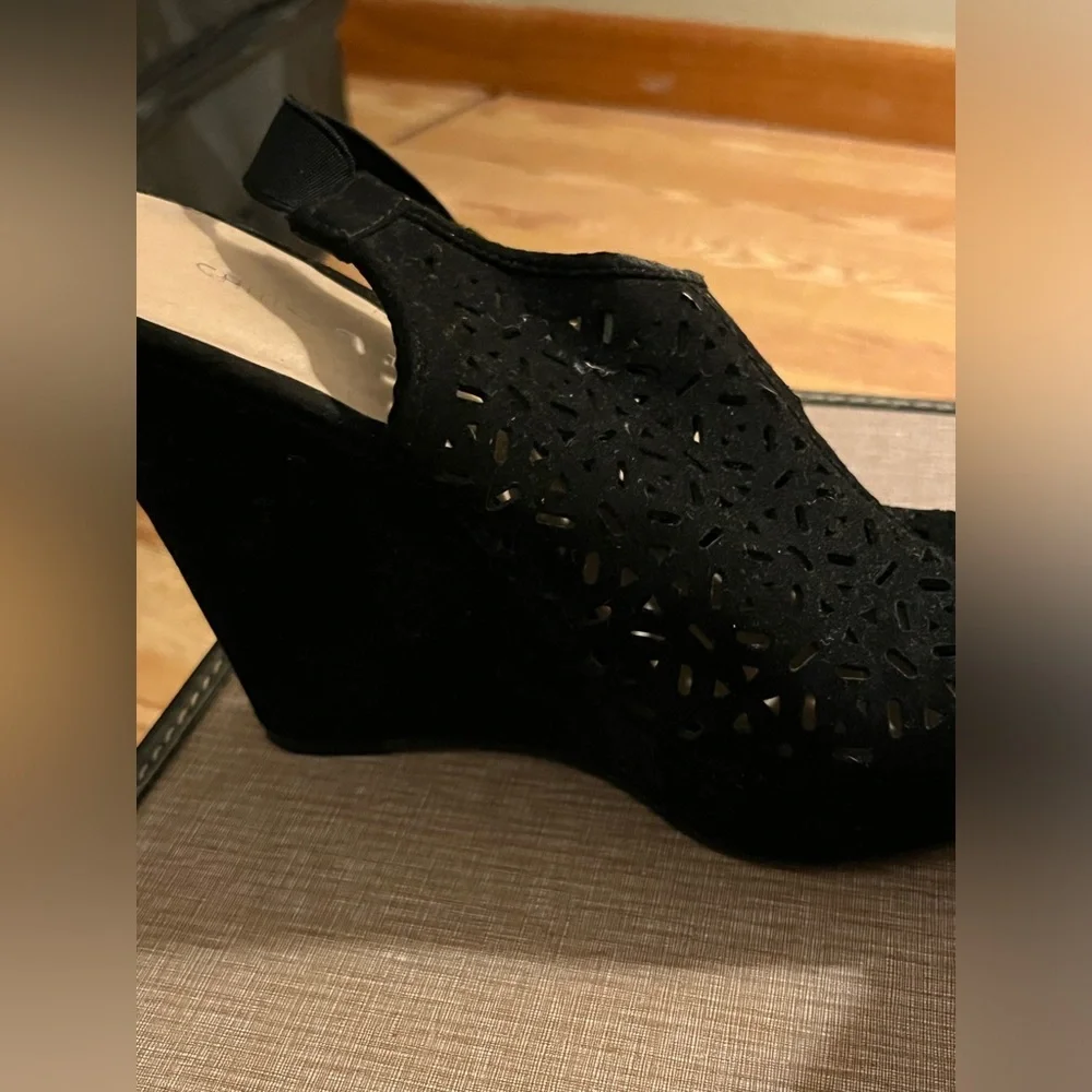 Chinese Laundry platform wedge heels - Picture 6 of 7